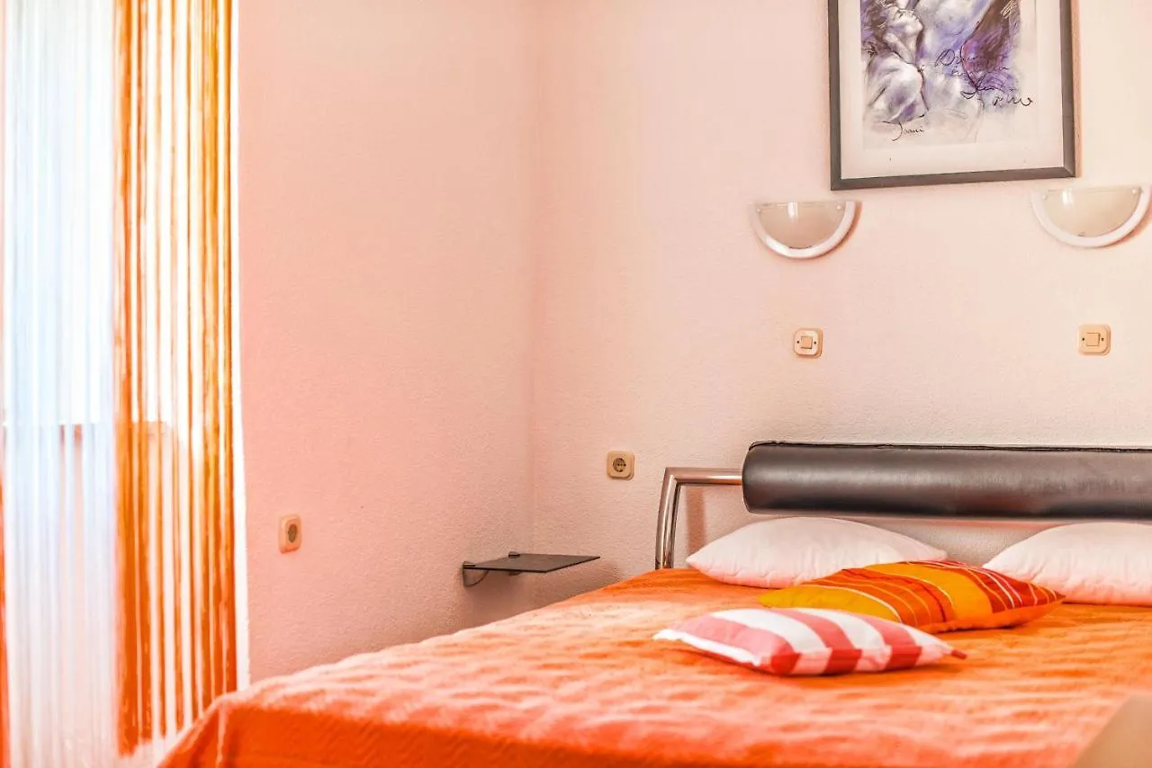 Apartments Salcinovic Medolino Affittacamere