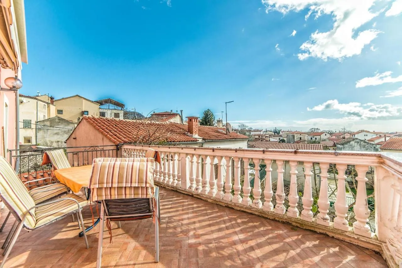 Apartments Salcinovic Medolino Affittacamere