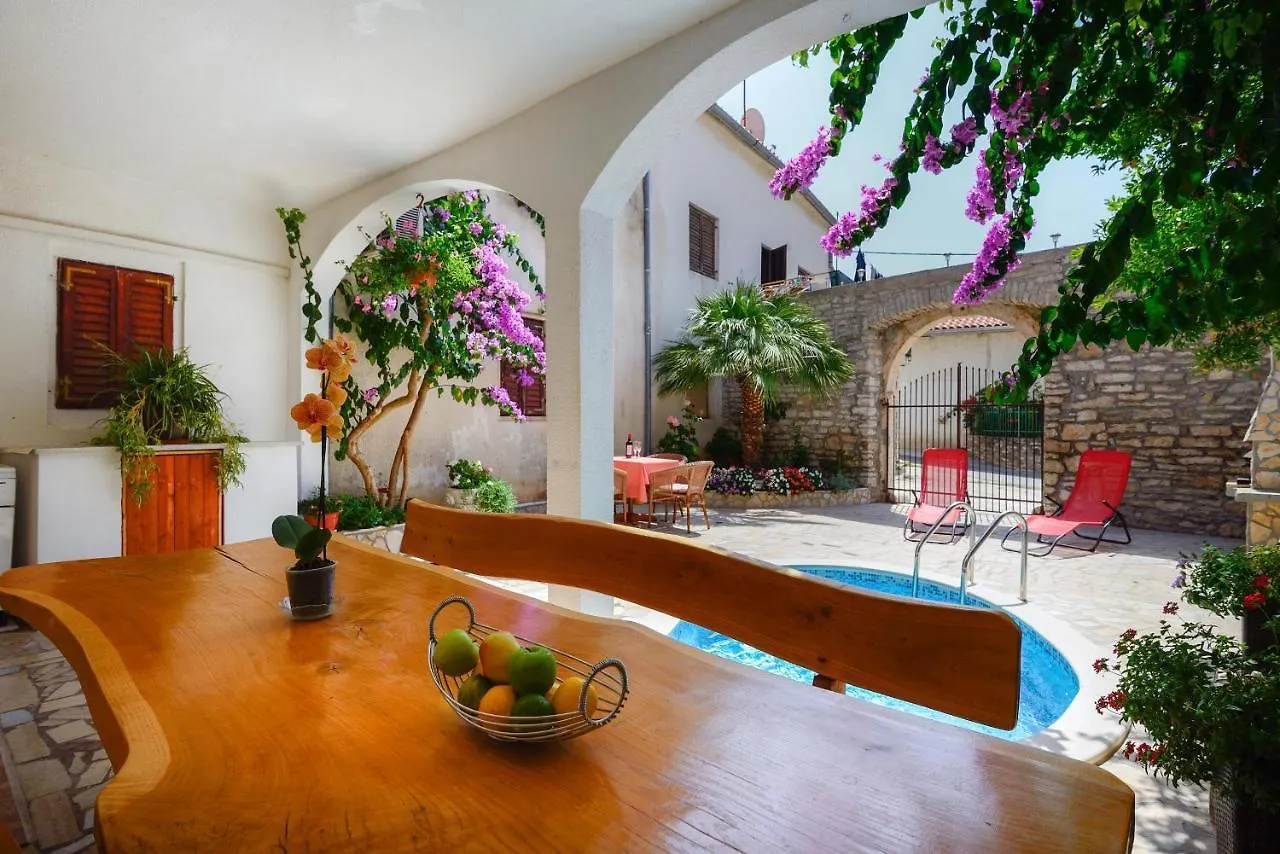 Affittacamere Apartments Salcinovic Medolino