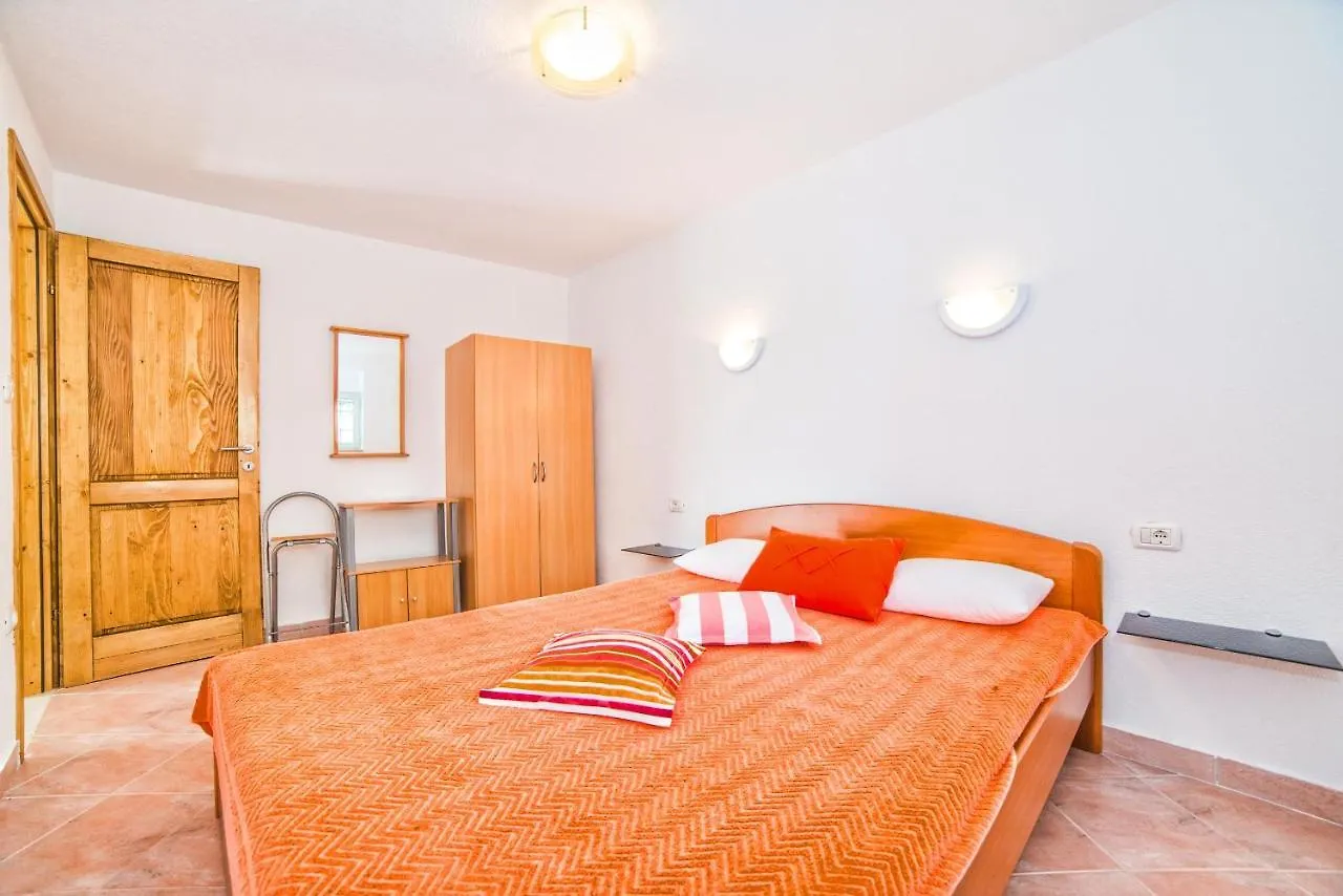 Apartments Salcinovic Medolino 3*,  Croazia